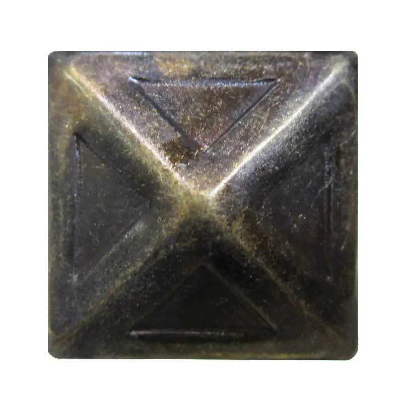 Bronze Ren Square Pyramid 100/BX Head Size:3/4" Nail Length:5/8"